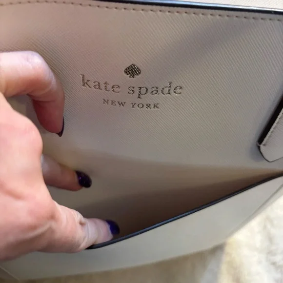 NWT Kate Spade Tote Parchment White Bag Saffiano PVC Daily K8662 Gold Logo NEW - Picture 12 of 16
